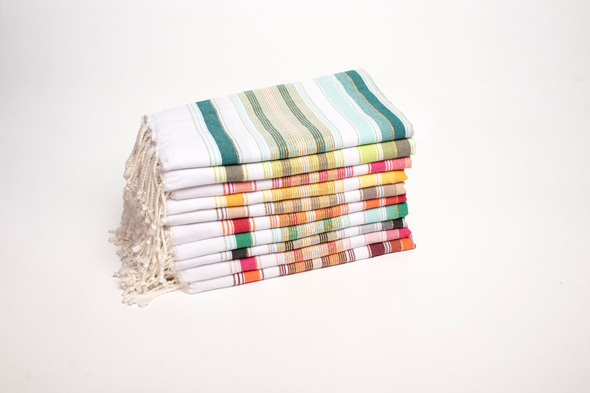 Histoire de la serviette fouta : origine méditerranéenne traditionnelle