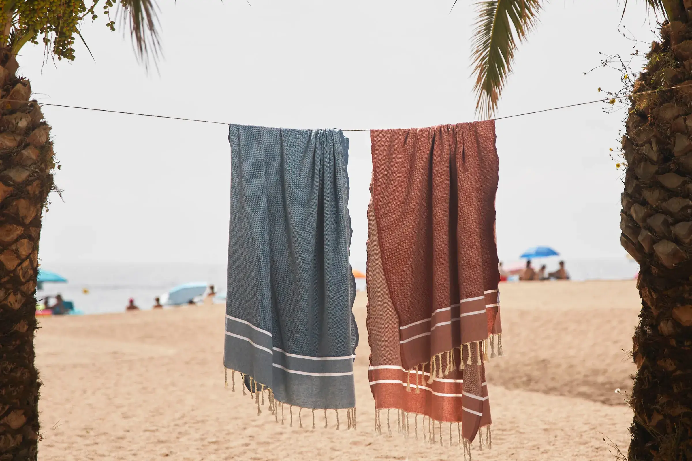 serviette fouta vs serviette traditionnelle